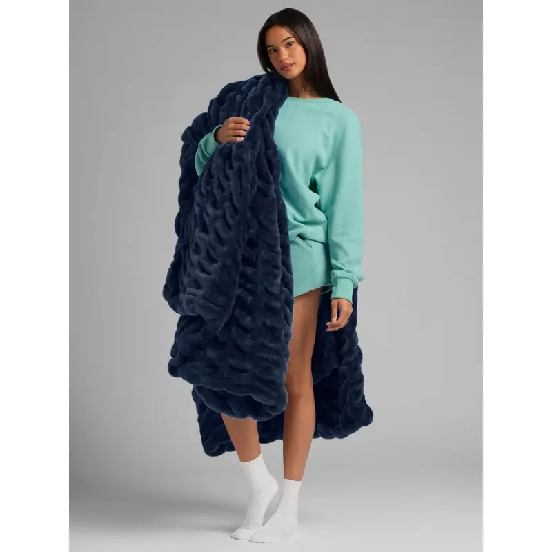 Comfrt Dreamer Blanket - Oversized Plush Throw (Mega)