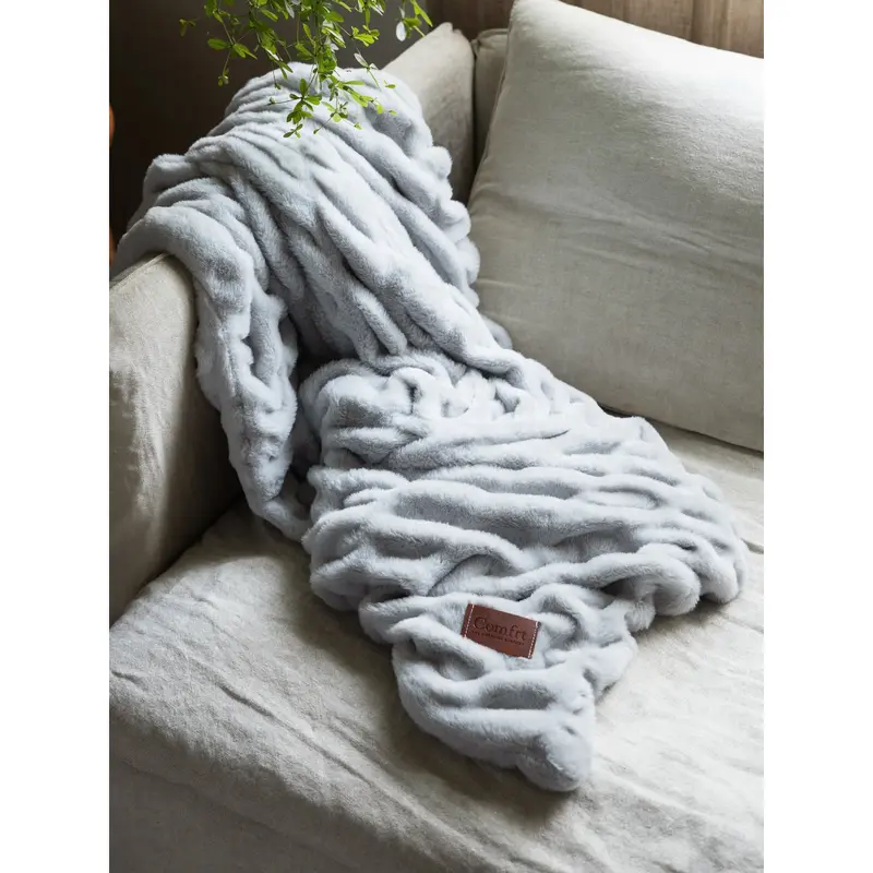 Comfrt Dreamer Blanket - Oversized Plush Throw (Mega)