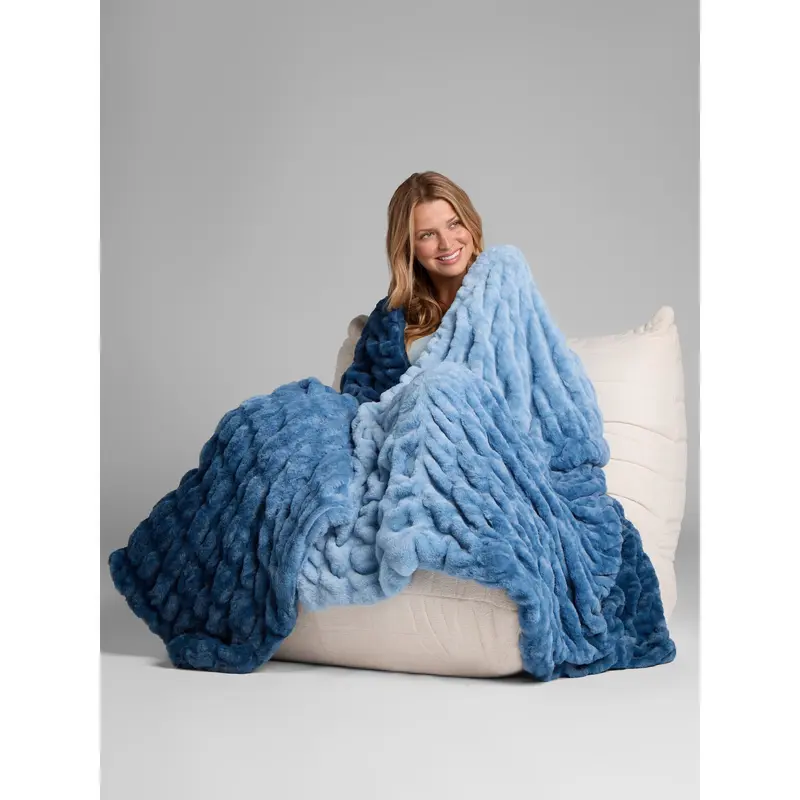 Comfrt Dreamer Blanket - Oversized Plush Throw (Mega)