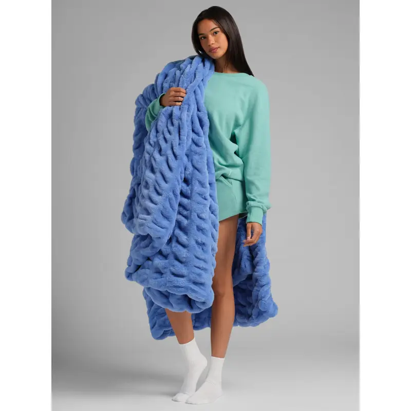 Comfrt Dreamer Blanket - Oversized Plush Throw (Mega)